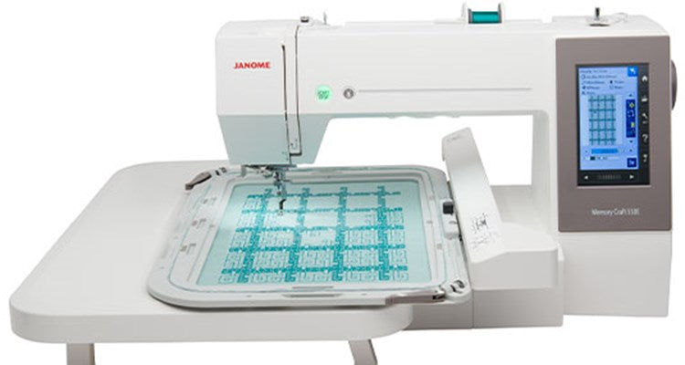 Janome Memory Craft 550E Macchina per ricamare con 4 telai inclusi, superficie di ricamo da 360 x 200 mm