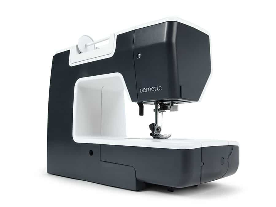 Macchina per cucire elettronica Bernette B 37 By bernina