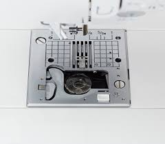 Juki HZL-DX5 con 15 piedini omaggio garanzia ufficiale Juki Italia