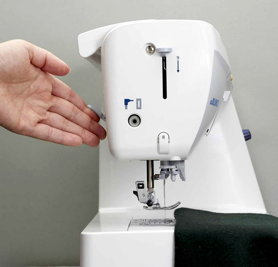 Juki HZL-DX5 con 15 piedini omaggio garanzia ufficiale Juki Italia