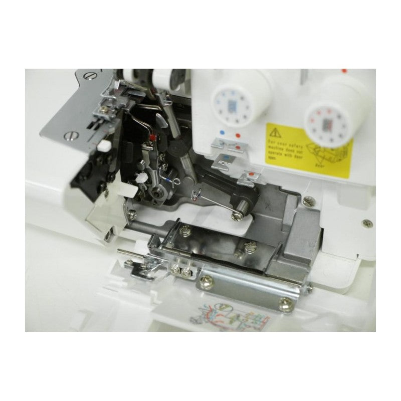 Juki tagliacuci MO-654DEN con 10.000 metri di filo omaggio Garanzia Ufficiale Juki Italia
