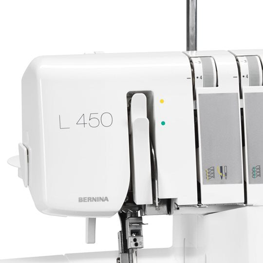 Bernina tagliacuci 450L con 10.000 metri di filo omaggio 5 anni di garanzia