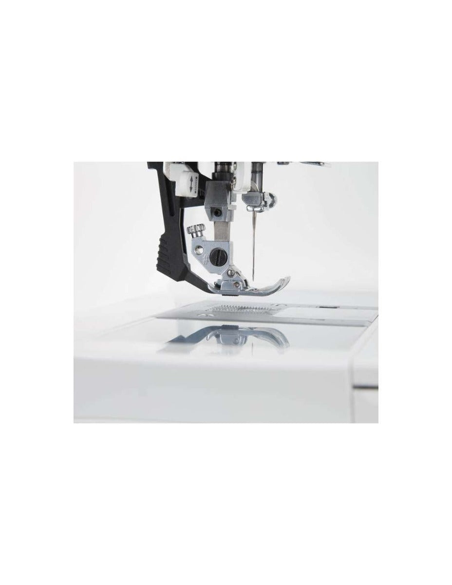 Macchina per cucire elettronica Singer Featherweight C240 CON 5 ANNI DI GARANZIA