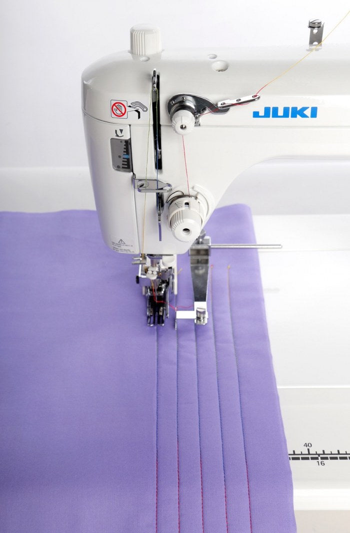 Juki TL-2200 QVP mini Garanzia Ufficiale Juki Italia