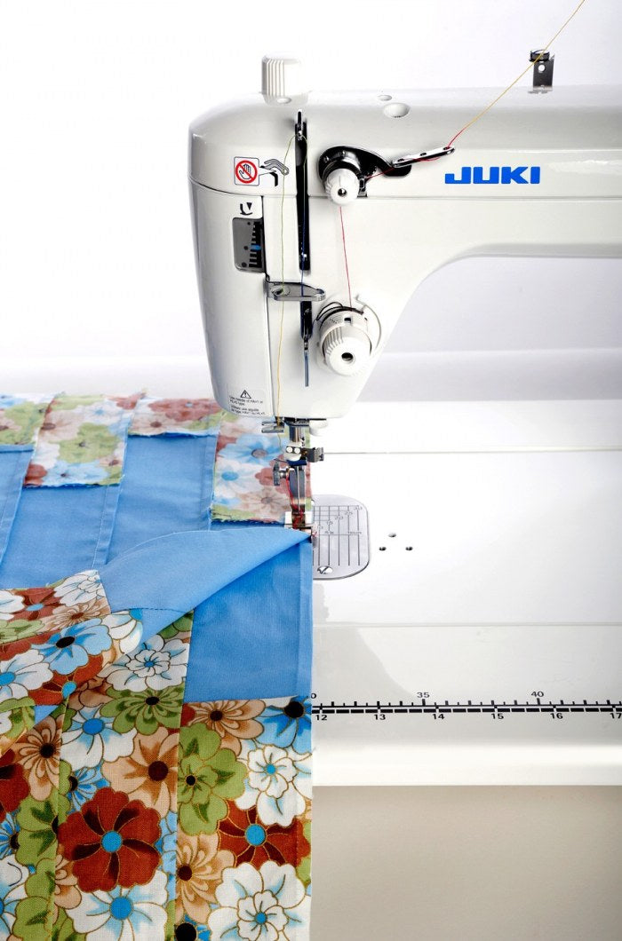 Juki TL-2200 QVP mini Garanzia Ufficiale Juki Italia