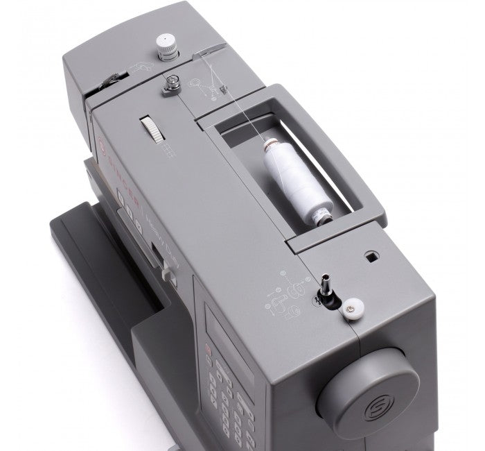 Macchina per cucire elettronica Singer H D6805C con 5 anni di garanzia e piedino tagliacuci omaggio