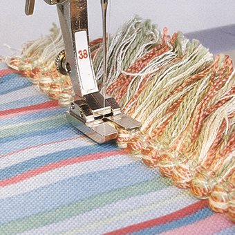 Piedino Bernina compensatore per passamaneria 38
