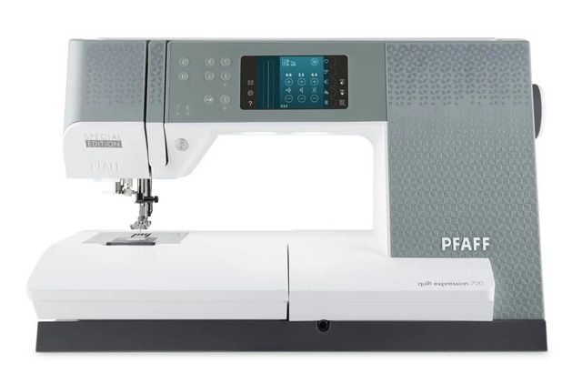 Pfaff expression 720 Special Edition 5 anni di garanzia piedini extra