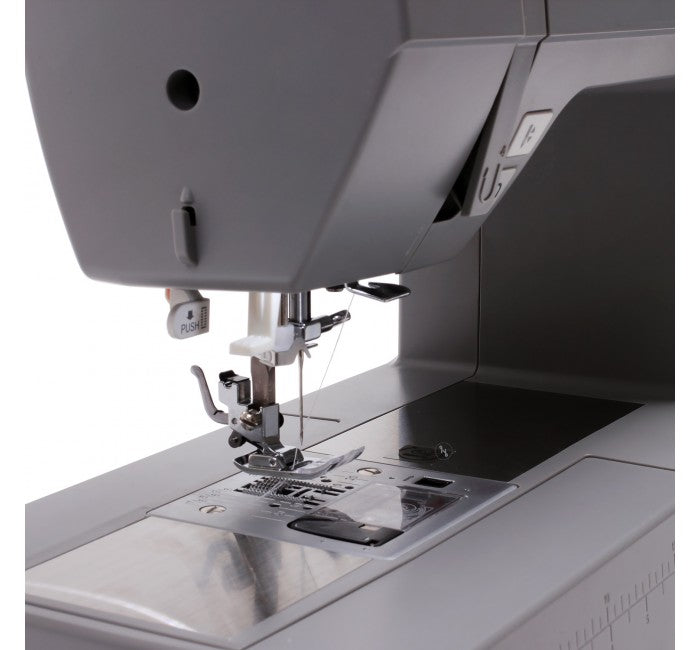 Macchina per cucire elettronica Singer HD 6605C con 5 anni di garanzia e piedino tagliacuci omaggio