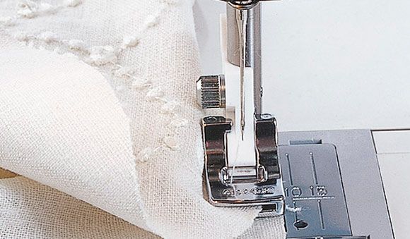 Piedino Husqvarna per arricciare