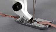 Piedino Husqvarna per passamaneria - Cucireonline
