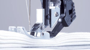 macchina per cucire meccanica Pfaff Select 4.2 con borsa portamacchina omaggio 5 anni di garanzia
