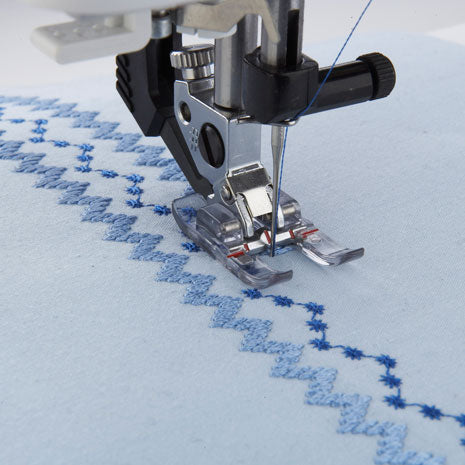 Piedino Pfaff trasparente aperto per appliquè - Cucireonline