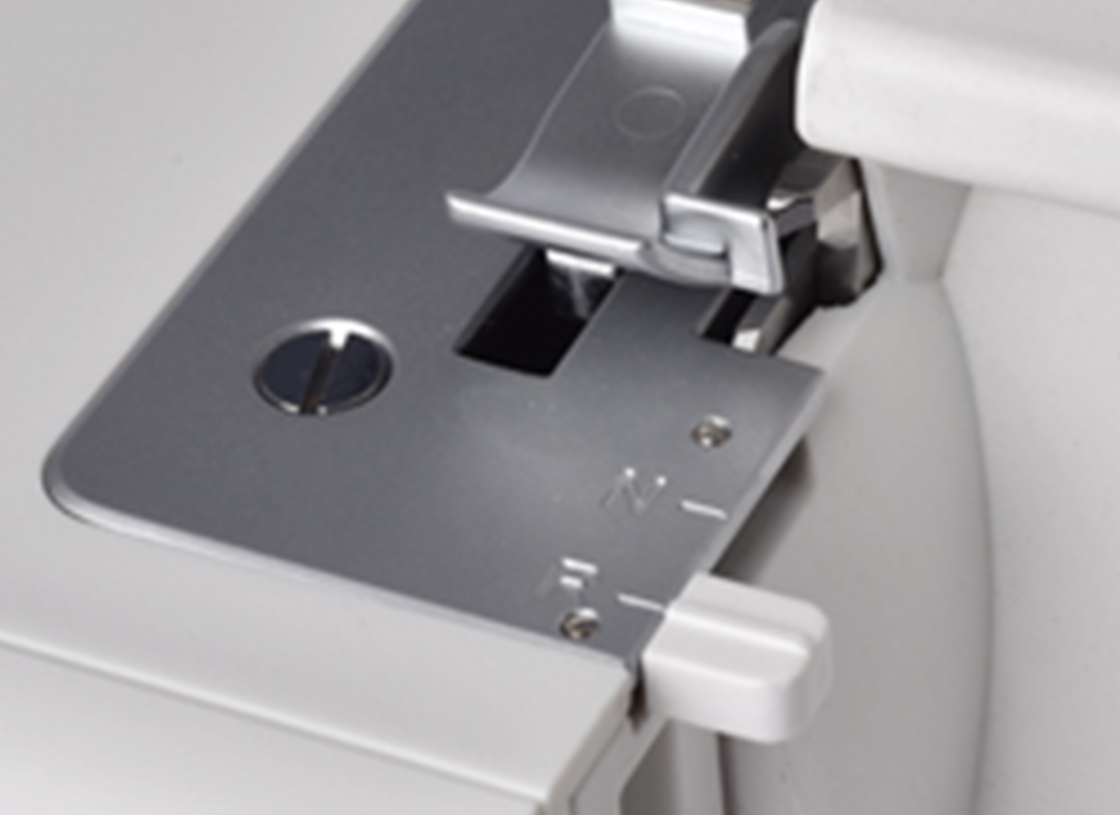 Necchi Creator C12 Mechanical Overlocker