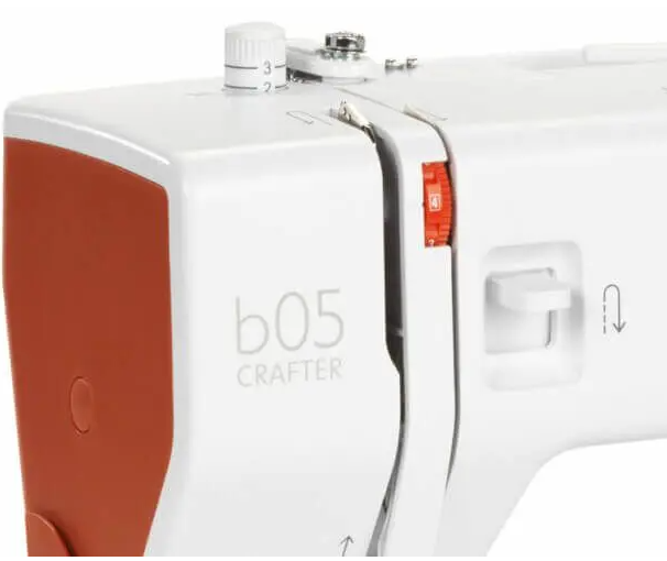 Bernette 05 CRAFTER Mechanical sewing machine with overlock foot