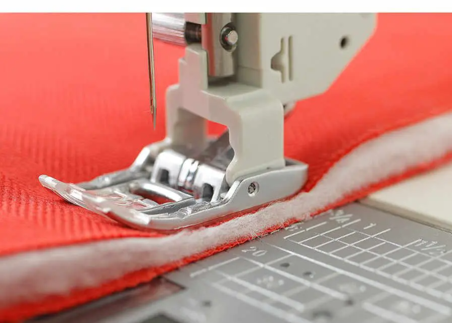 Janome MC8200 QCP Electronic Sewing Machine