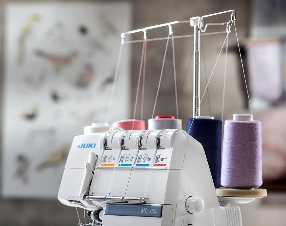Juki MO 735 Tagliacuci meccanica con punto di copertura  con 10.000 metri di filo omaggio
