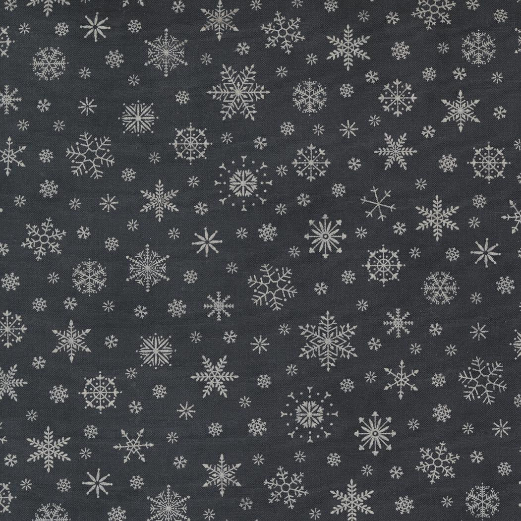 Poinsettia Plaza by 3 Sisters - Cucireonline
