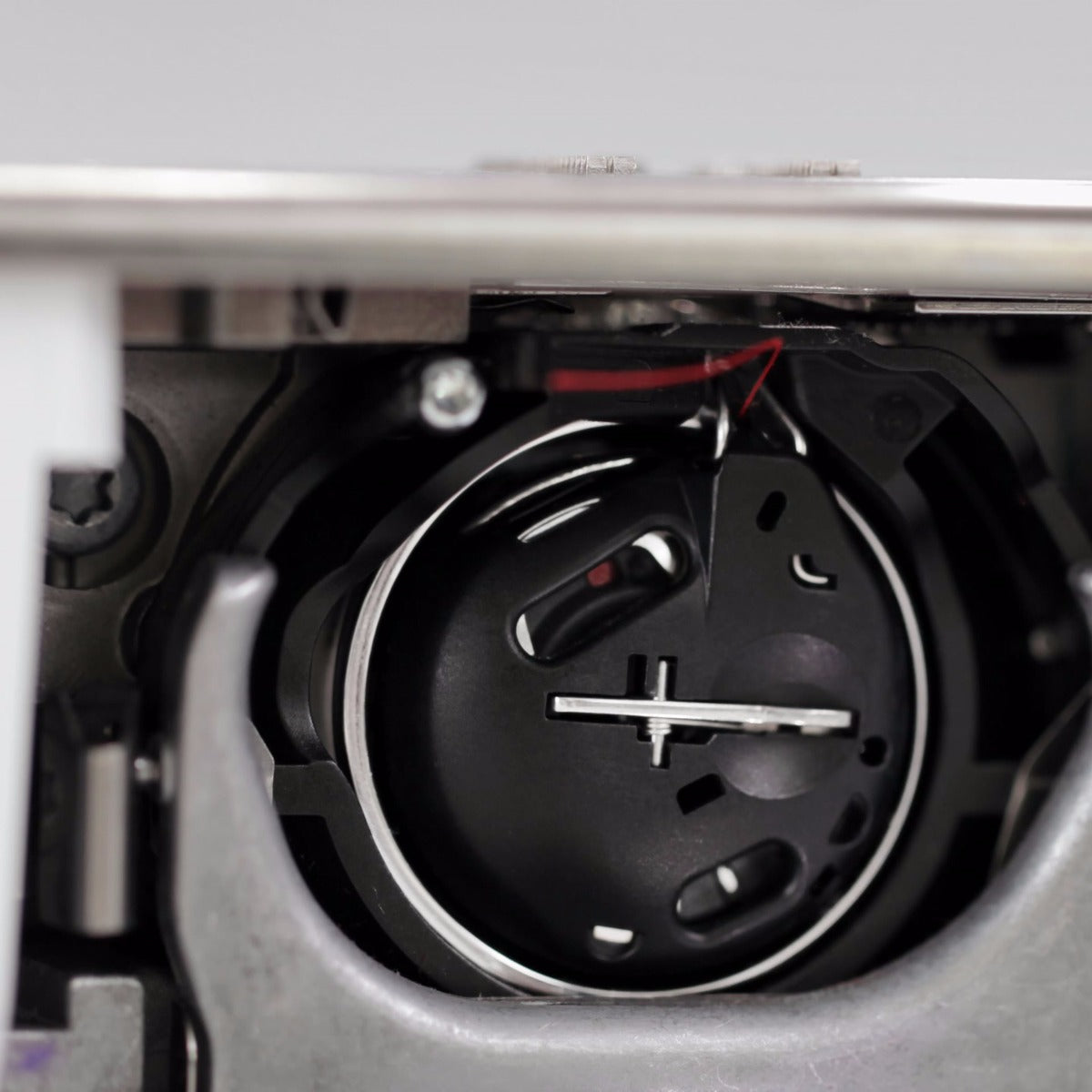 Bernina B 790 macchina per cucire e ricamare - Cucireonline