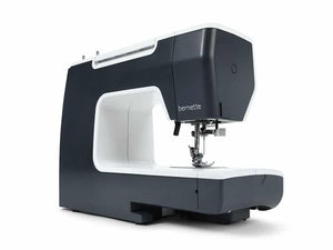 Macchina per cucire meccanica Bernette B 33 By Bernina
