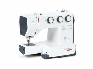 Macchina per cucire Bernette B35 con set piedini