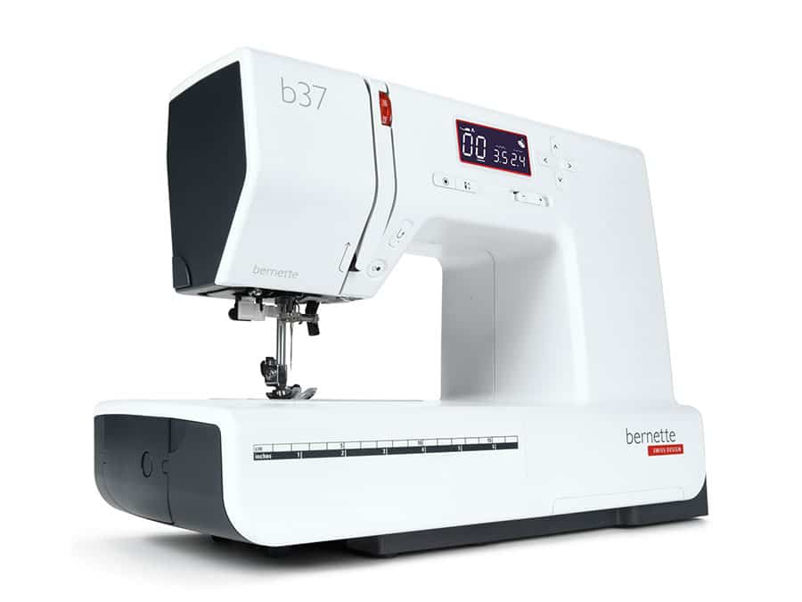 Macchina per cucire elettronica Bernette B 37 By bernina - Cucireonline