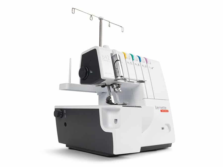 Macchina Punto di Copertura Bernette B 42 By Bernina con 10.000 metri filo omaggio