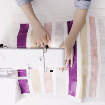 Bernina 570QE NEW