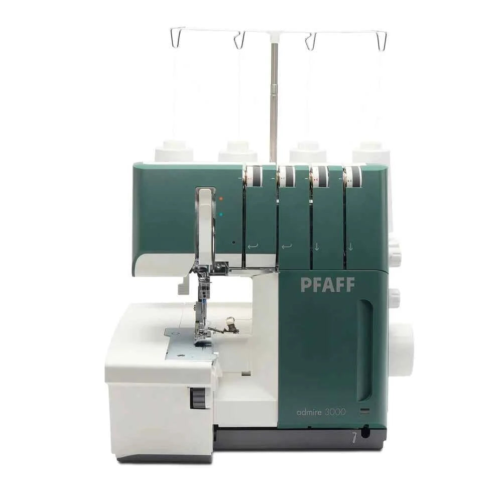 Pfaff Tagliacuci Pfaff admire 3000 con tavolo estensibile e ginocchiera