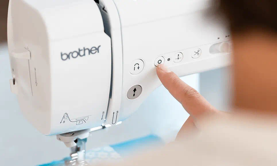 Macchina per cucire elettronica Brother Innov-is A150 - Cucireonline