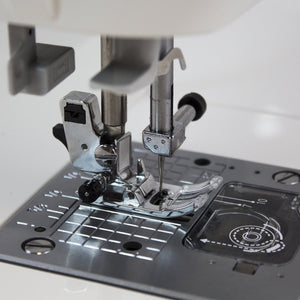 Juki HZL-G220 Garanzia Ufficiale Juki Italia