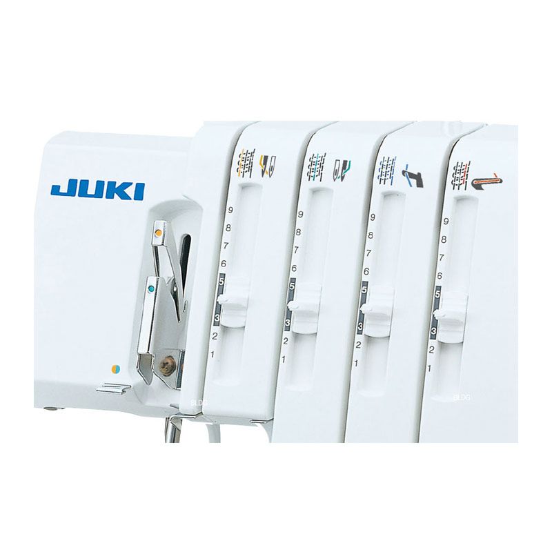 Juki tagliacuci MO-104DEN  garanzia Ufficiale Juki Italia 10.000 metri di filo omaggio