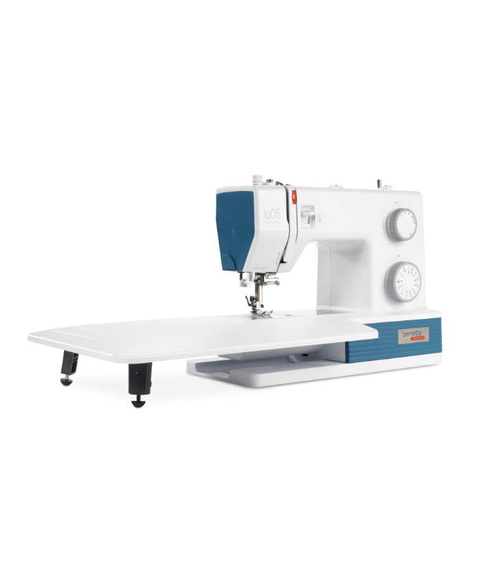 Macchina per cucire meccanica Bernette 05 ACADEMY con piedino tagliacuci - Cucireonline