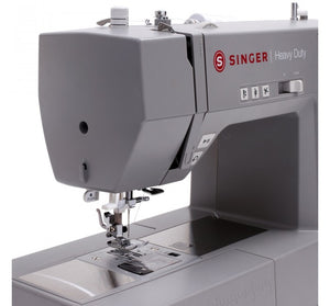 Macchina per cucire elettronica Singer H D6805C con 5 anni di garanzia e piedino tagliacuci omaggio