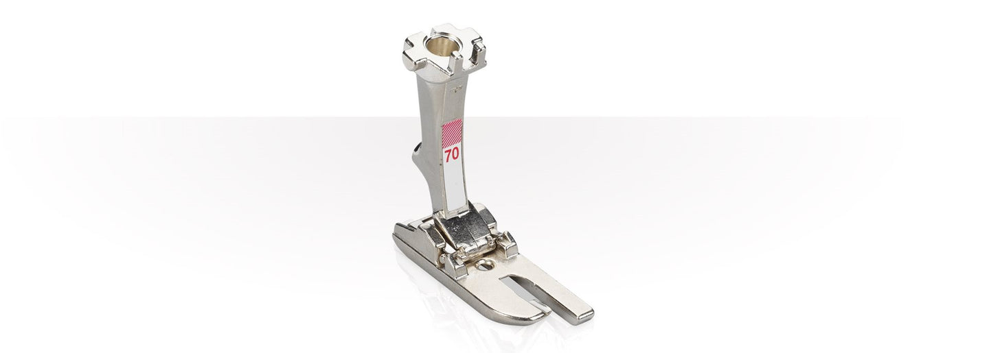 Piedino Bernina ribattitore 4mm 70 - Cucireonline