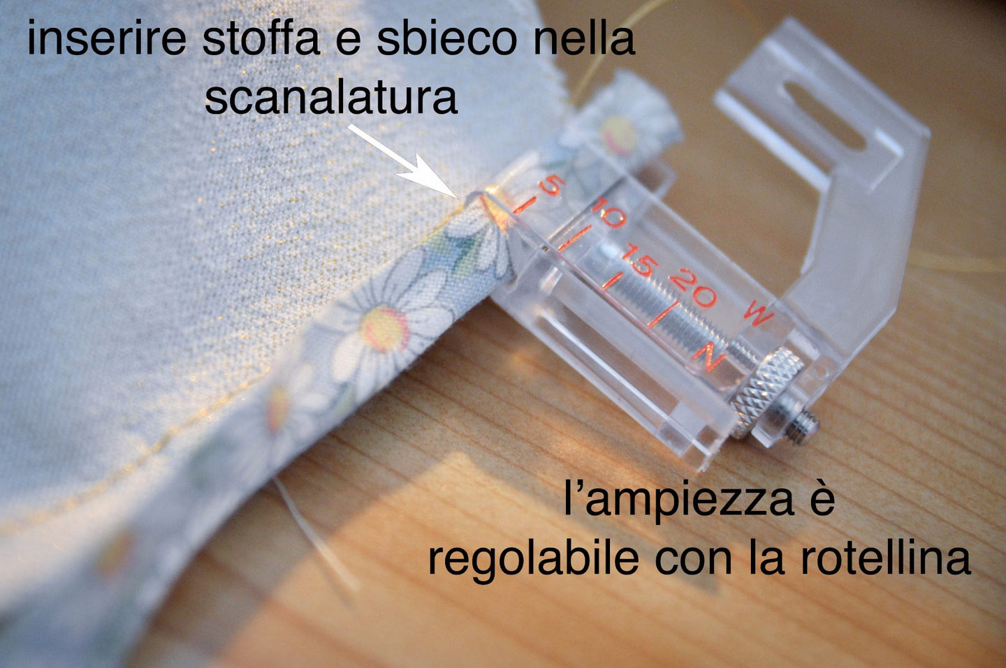 Piedino regolabile per sbieco universale - Cucireonline
