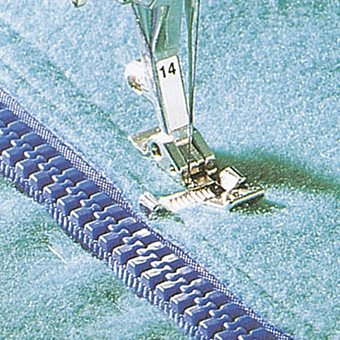 Piedino Bernina per cerniera lampo 14