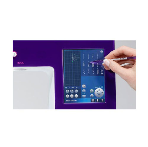 Pfaff Creative 4.5 con unità di ricamo 260x200 con 5 anni di garanzia e software gold omaggio