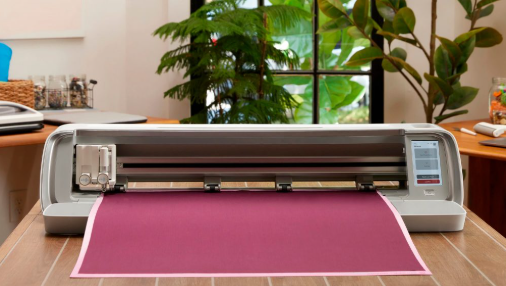 Macchina da taglio Singer Momento Plotter da taglio elettronico con apertura da 61cm