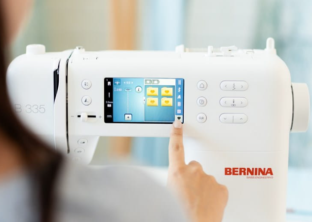Macchina per cucire elettronica Bernina B 335 NEW modello 2025