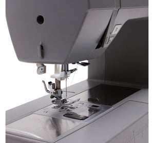 Macchina per cucire elettronica Singer HD 6605C con 5 anni di garanzia e piedino tagliacuci omaggio
